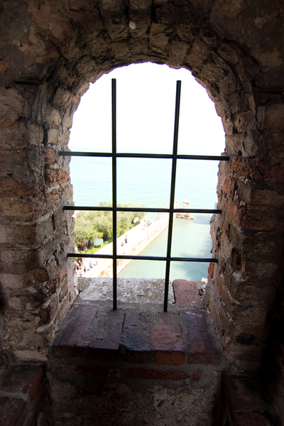 Fişier:HDR orig supraexpus.png